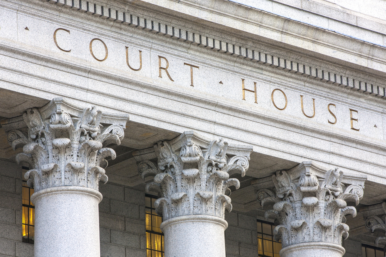 What Is The Difference Between State And Federal Courts?